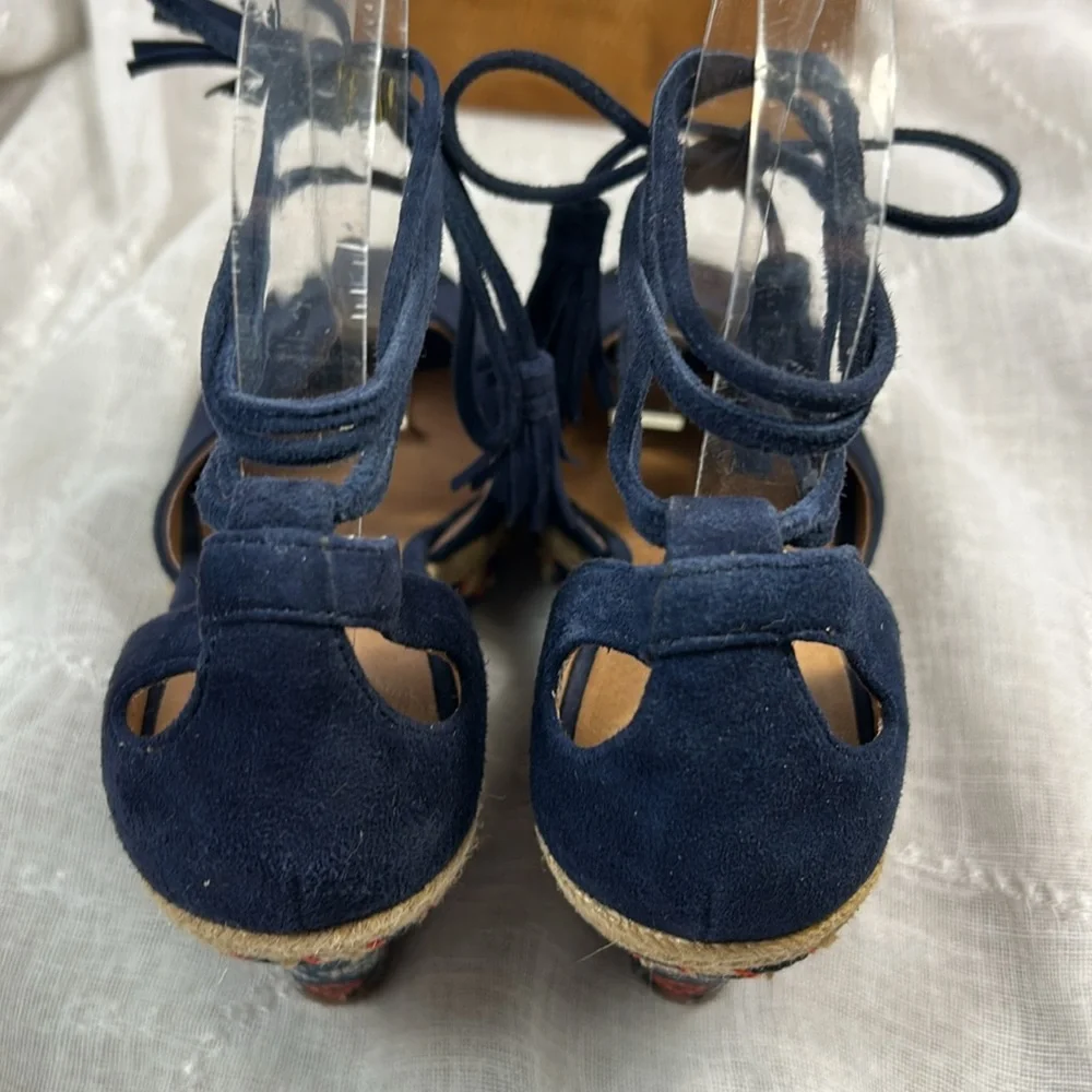 NWOT Cabi leather wedge wrap around ankle leather shoe